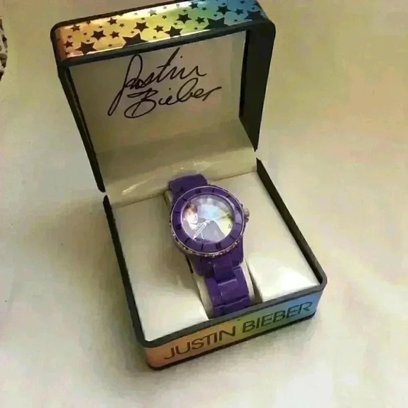 VTG 2011 Bravado Justin Beiber purple collectible watch in case - Picture 2 of 5